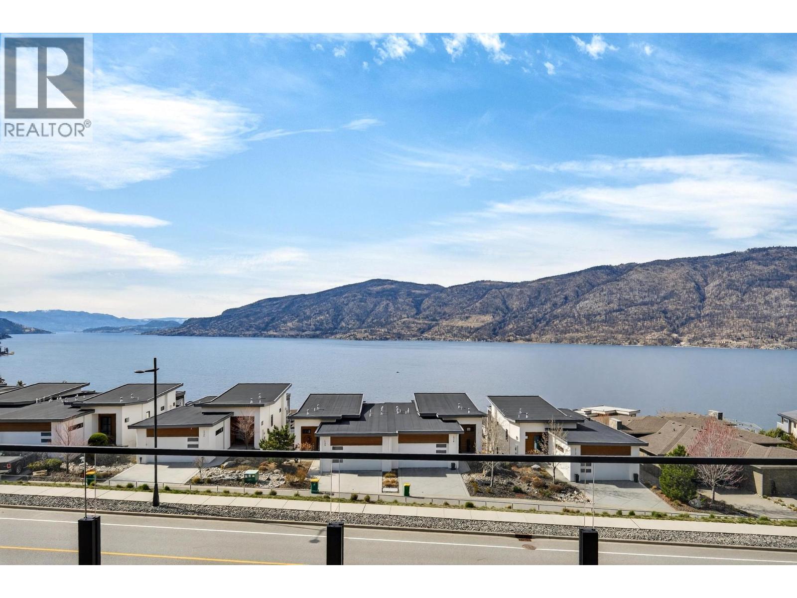 #2 9201 Okanagan Centre Road W - 33