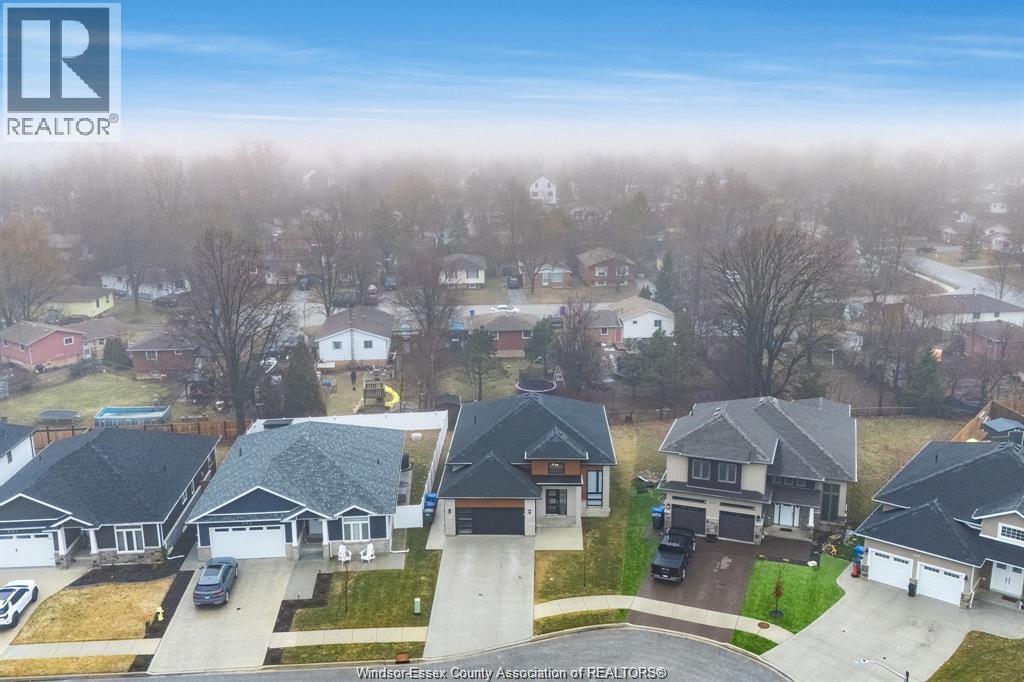 241 ROBINSON AVENUE - 45