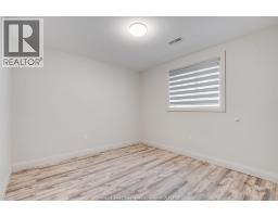 241 Robinson Avenue, Essex, ON N8M0A8 Photo 35