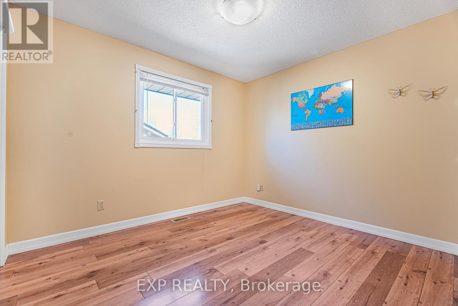 78 ESTHER AVENUE - 21