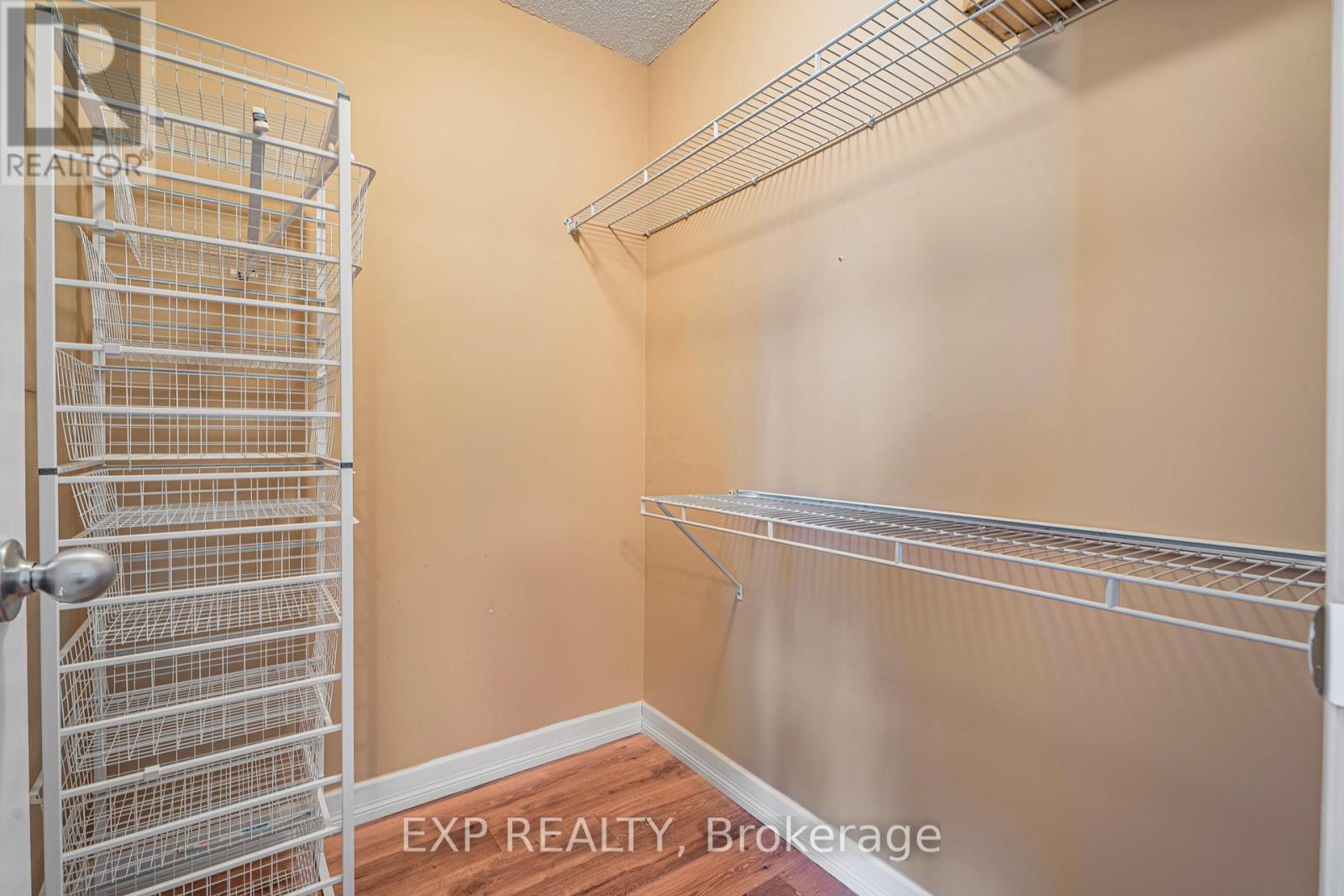 78 ESTHER AVENUE - 23