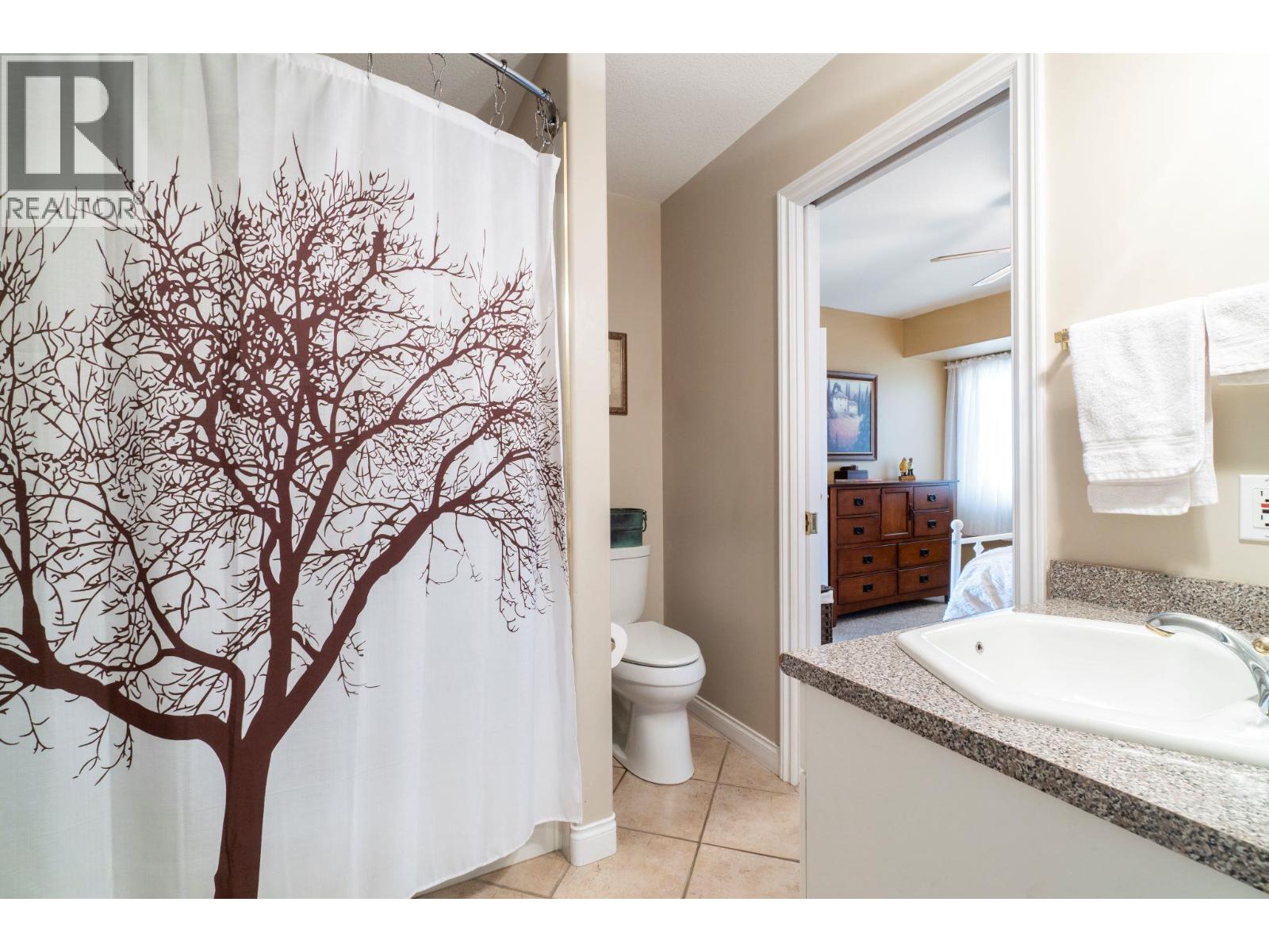 #11 2550 GOLF COURSE DRIVE - 35