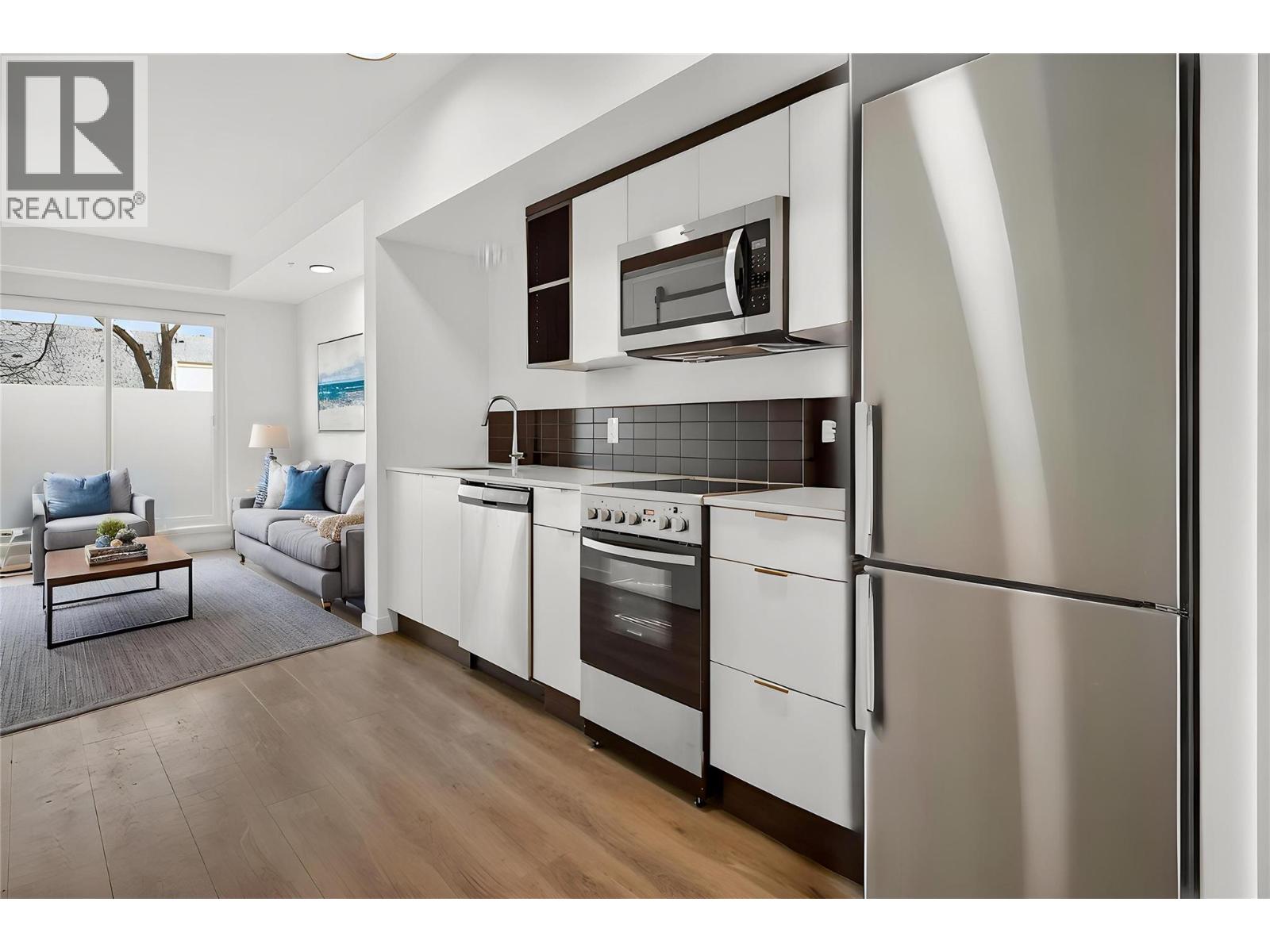 #101 615 Rutland Road N - 3