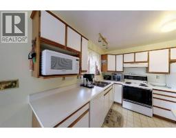 Sunroom - 5114 49 Ave, Robb, AB T0E1X0 Photo 9