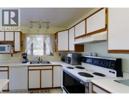 4pc Bathroom - 5114 49 Ave, Robb, AB T0E1X0 Photo 7