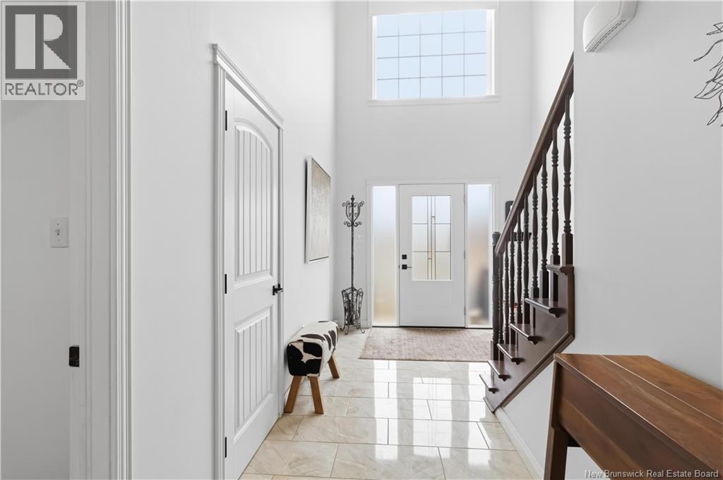 80 ASHLEY CRESCENT - 6