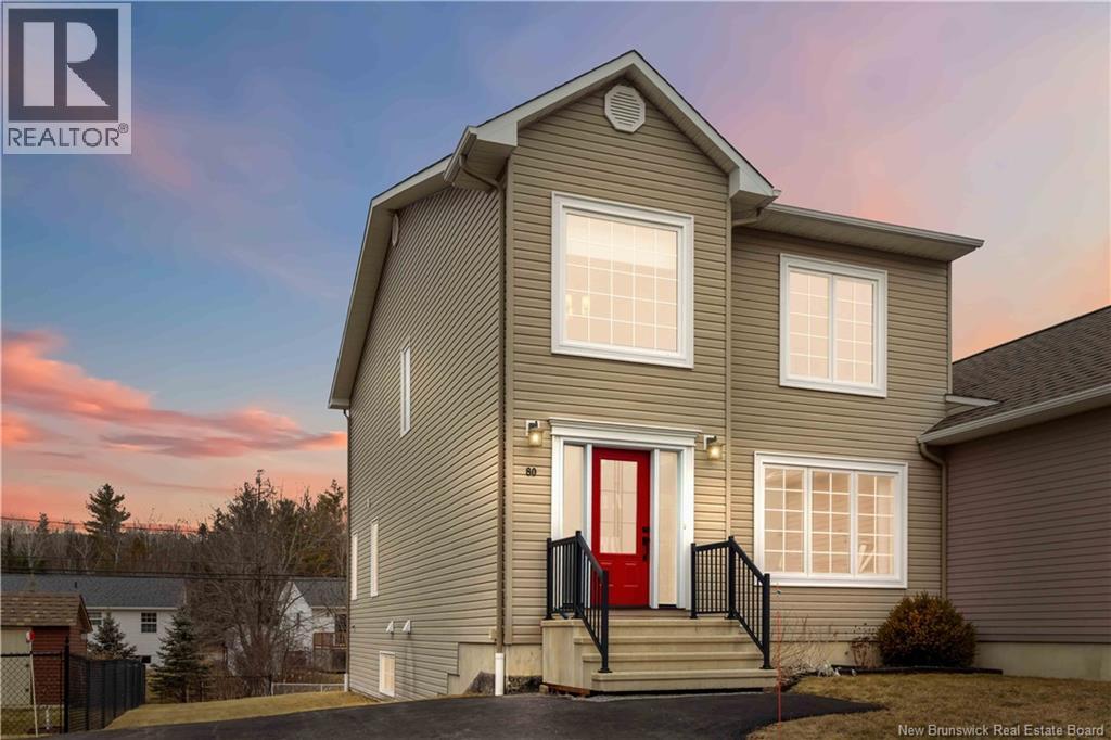 80 ASHLEY CRESCENT - 43