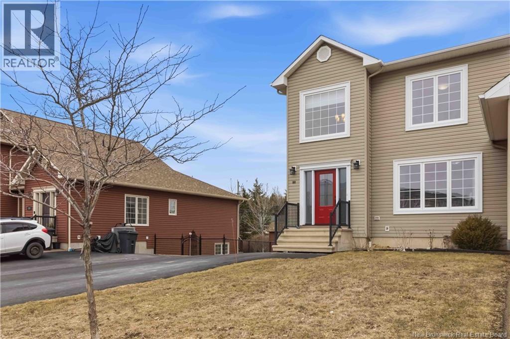 80 ASHLEY CRESCENT - 44