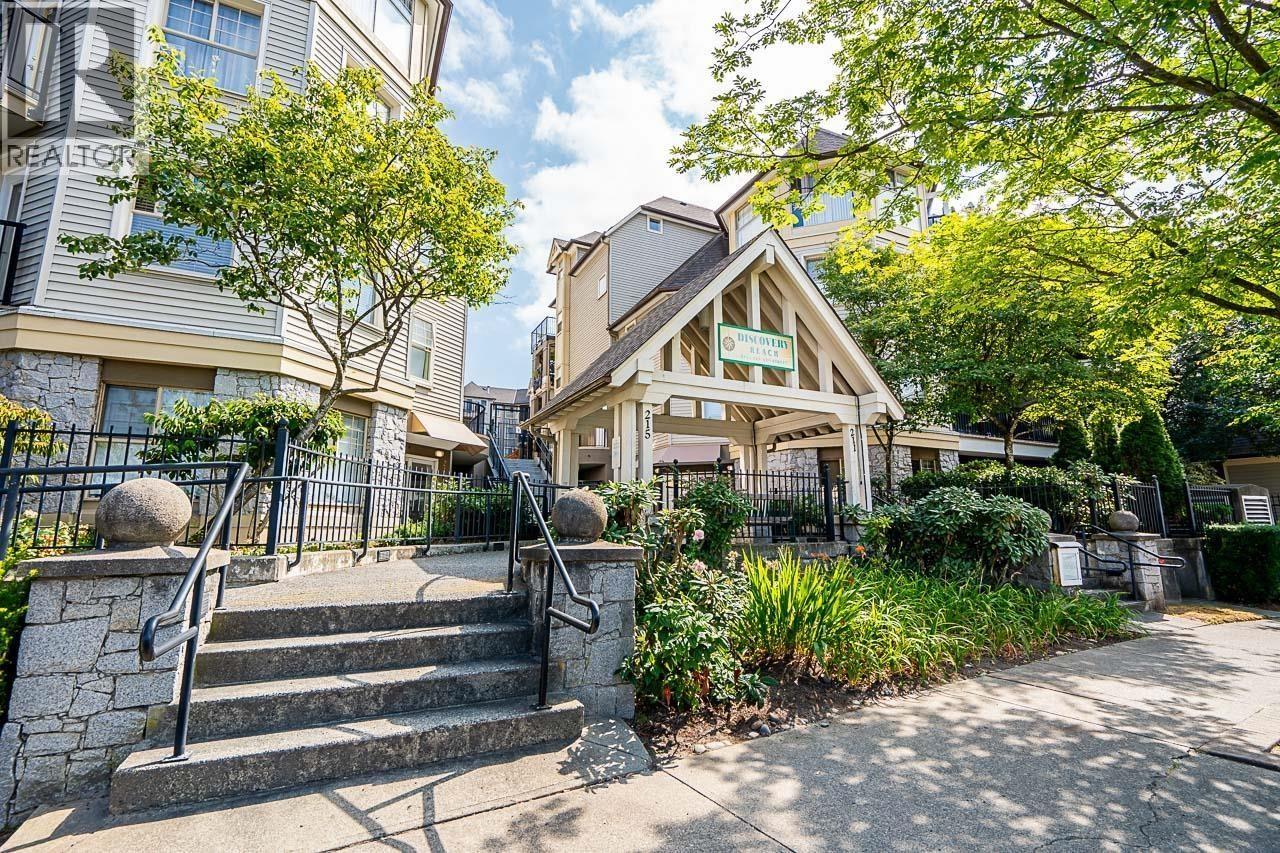 505 215 TWELFTH Street - main photo