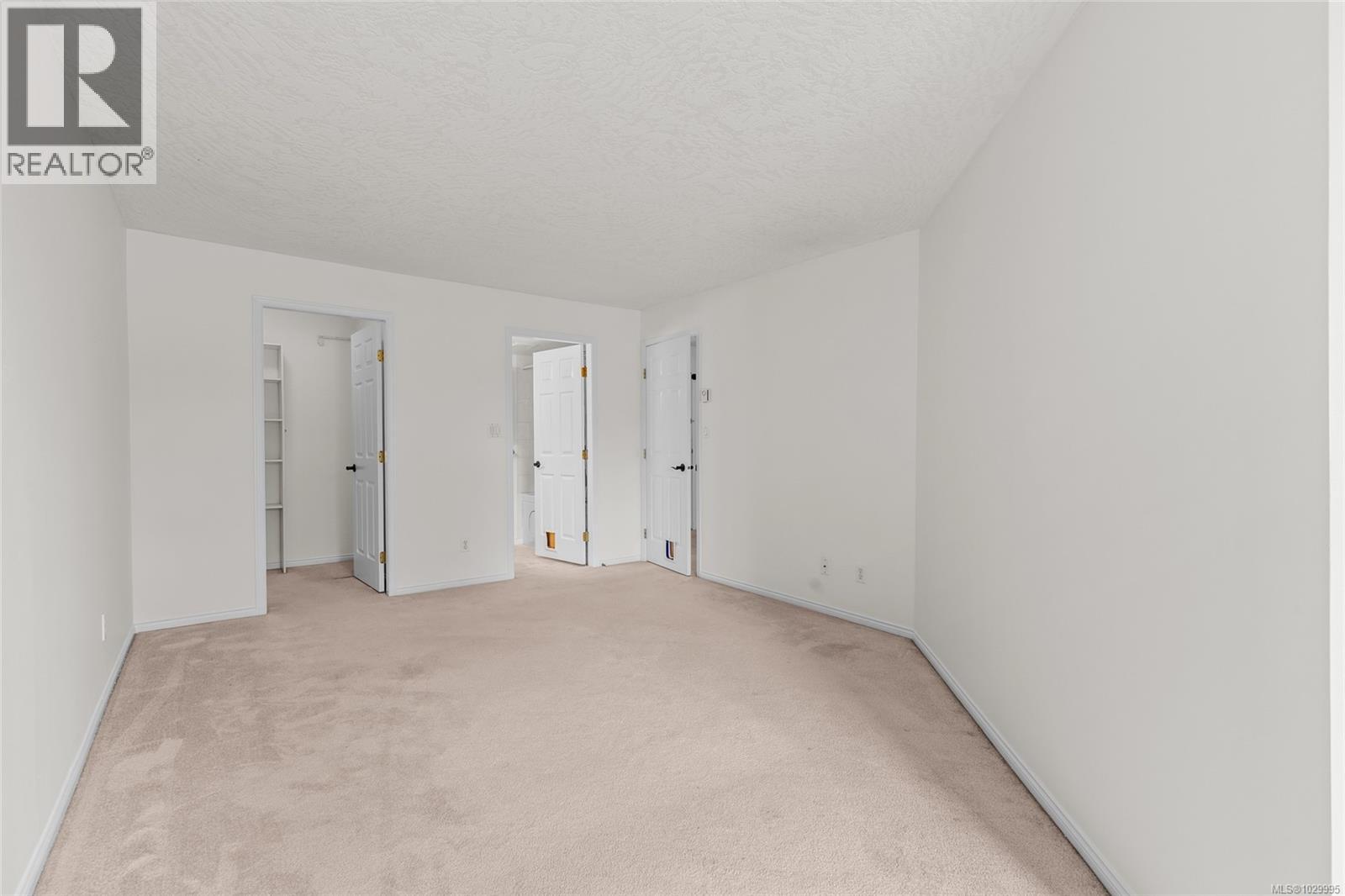 #207 7865 Patterson Rd - 22