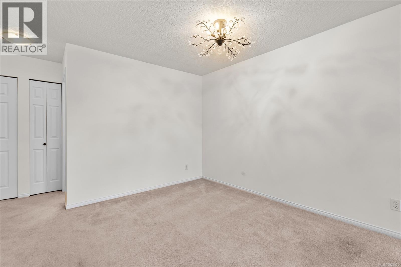 #207 7865 Patterson Rd - 8