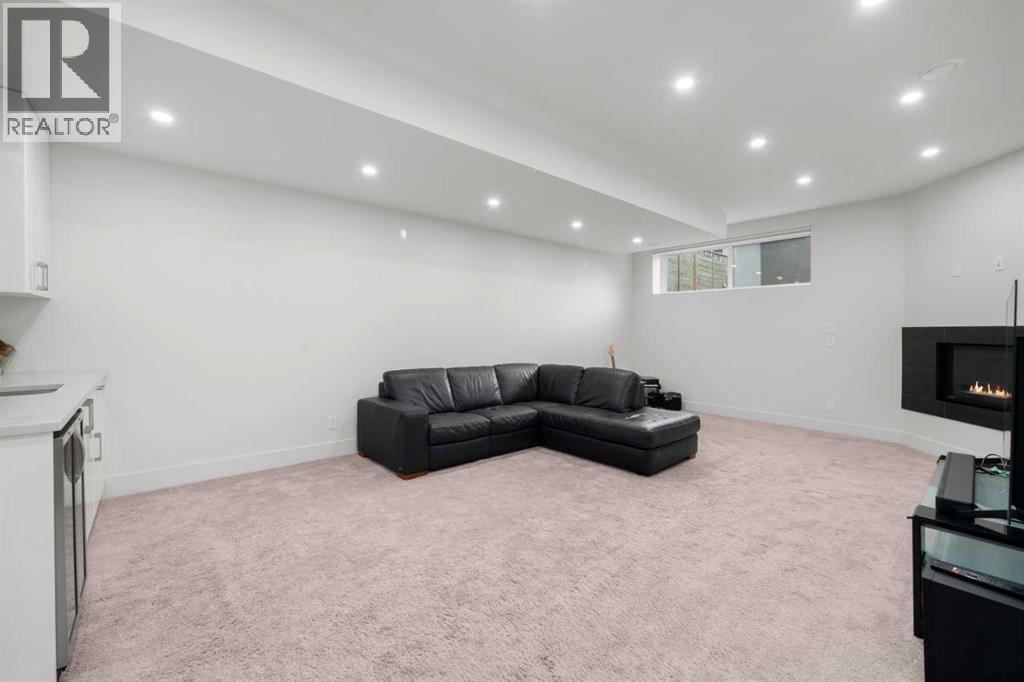 Single Family House for Sale in   Street SW Altadore Calgary 