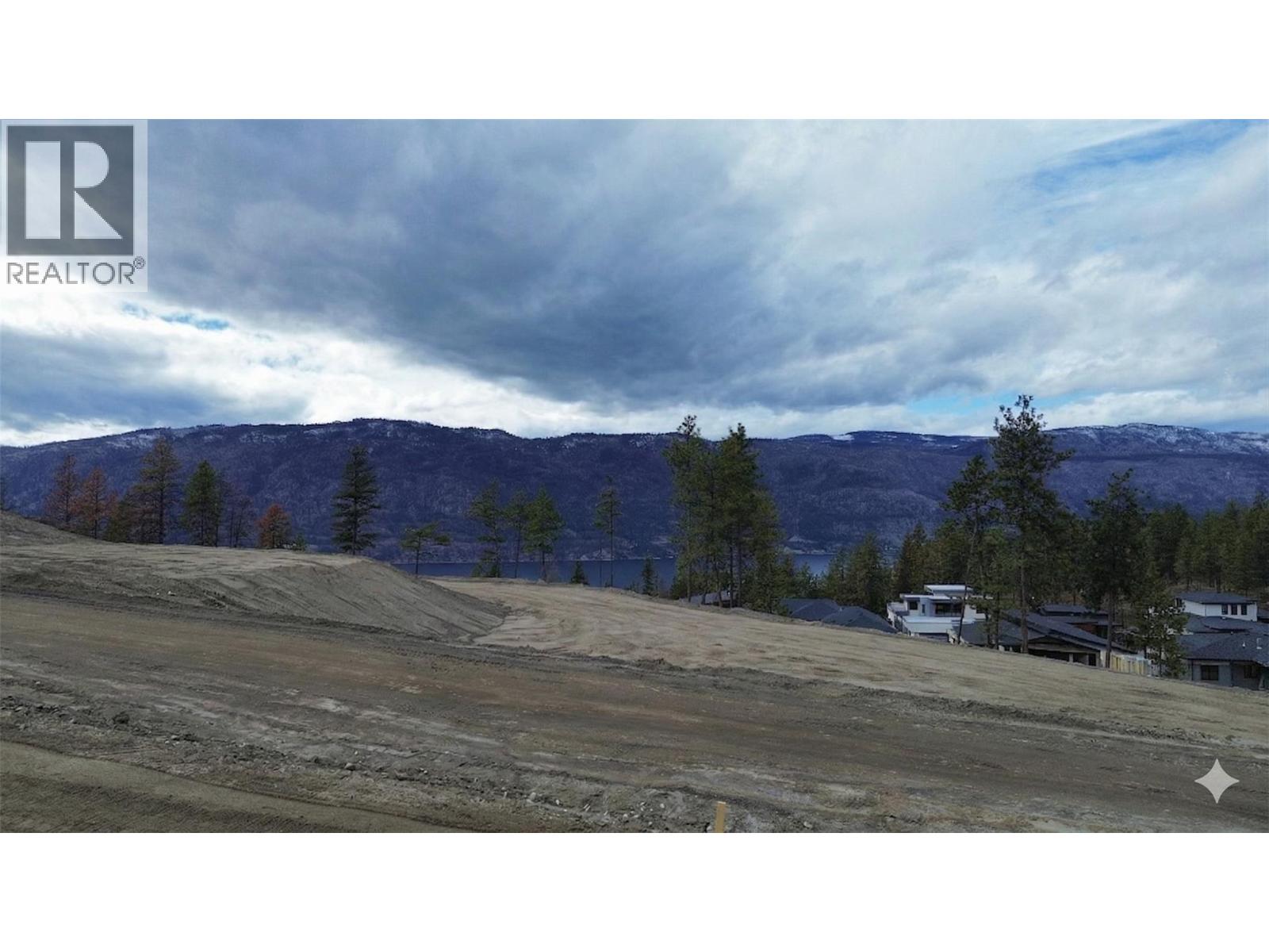 5 BEACON HILL Drive, Lake Country