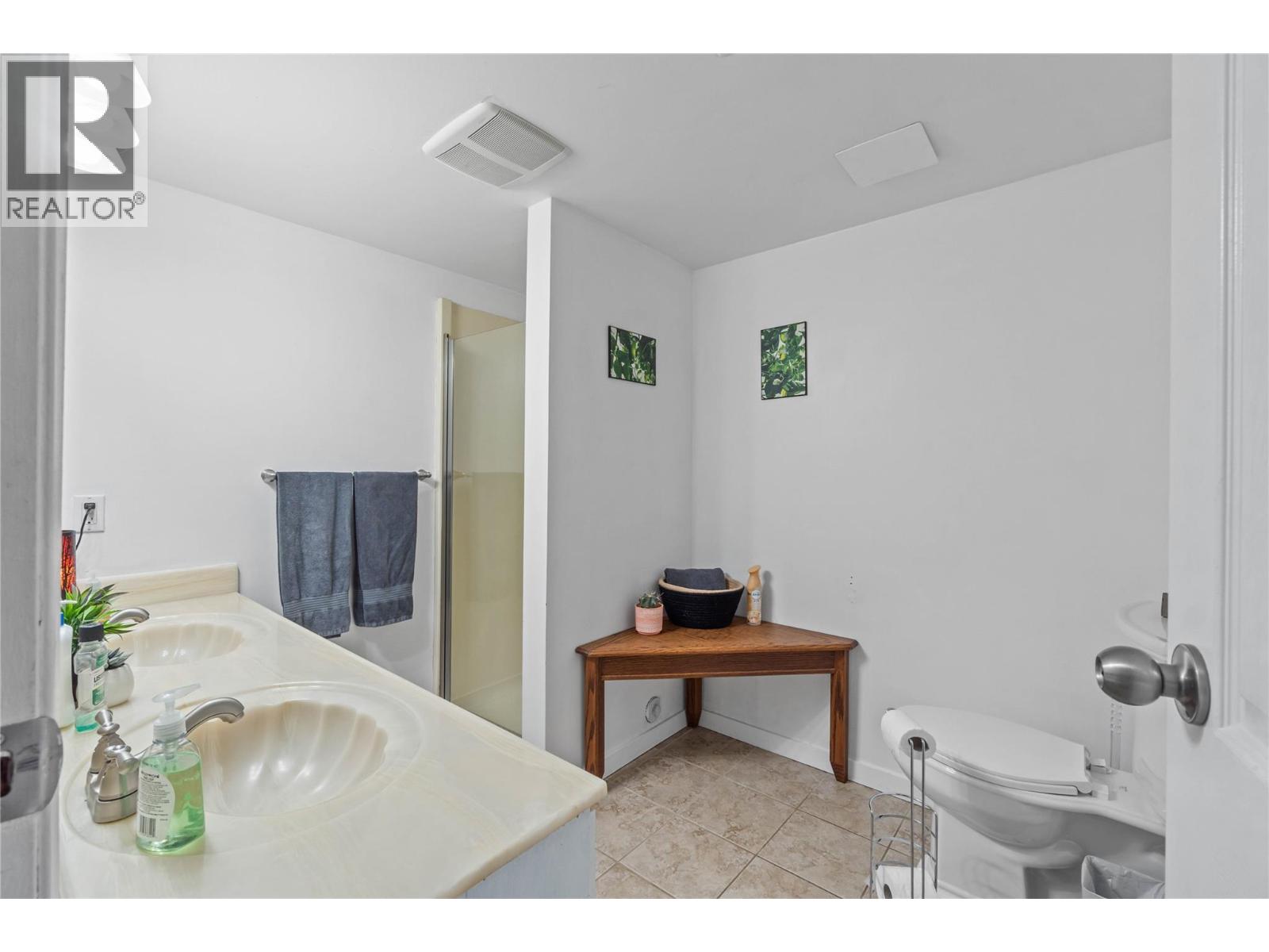 2536 TUPELA Drive, Kamloops