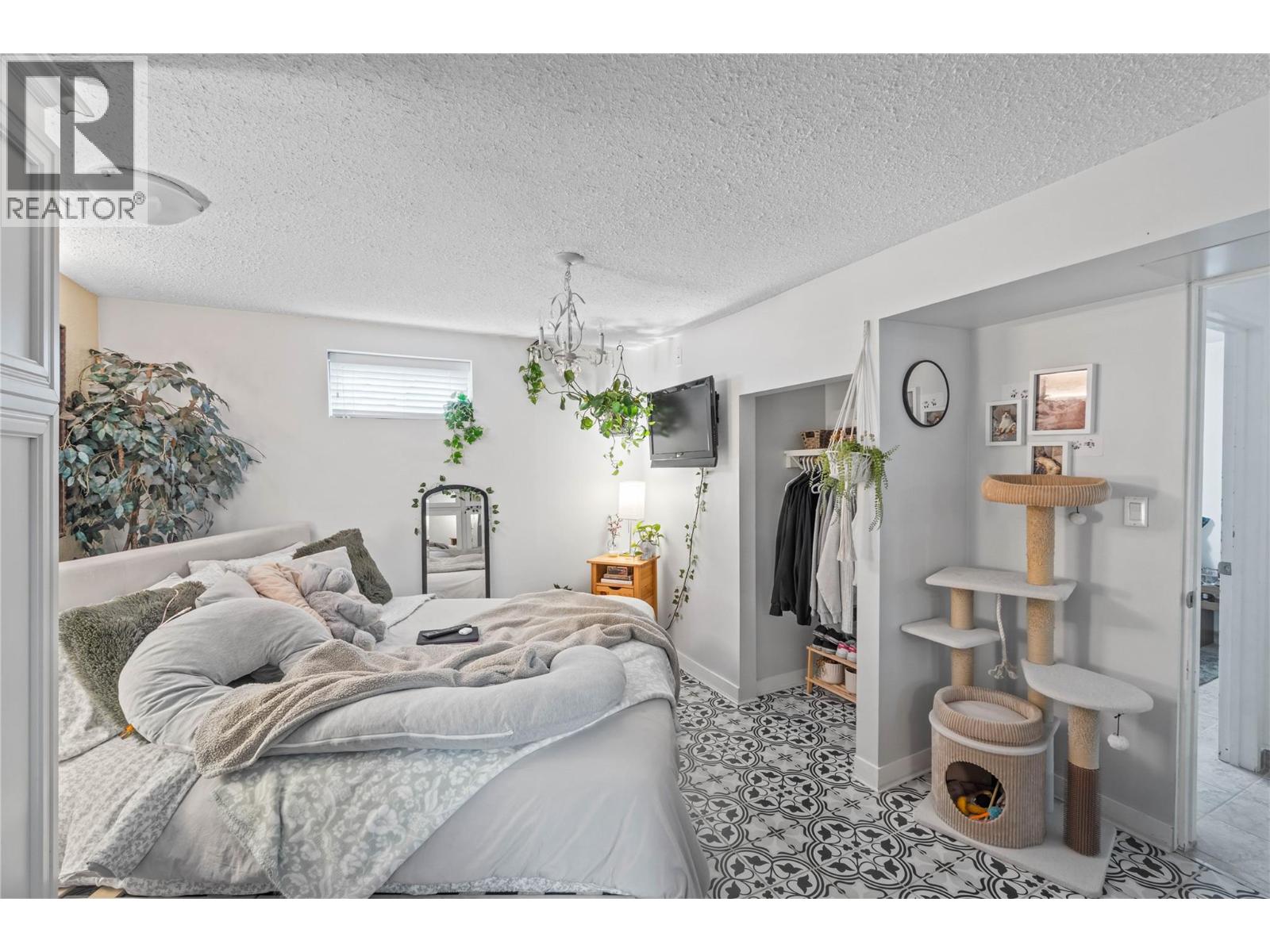 2536 TUPELA Drive, Kamloops