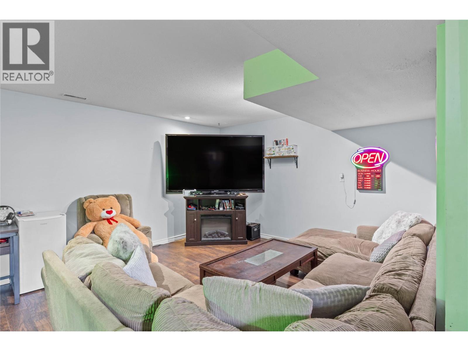 2536 TUPELA Drive, Kamloops