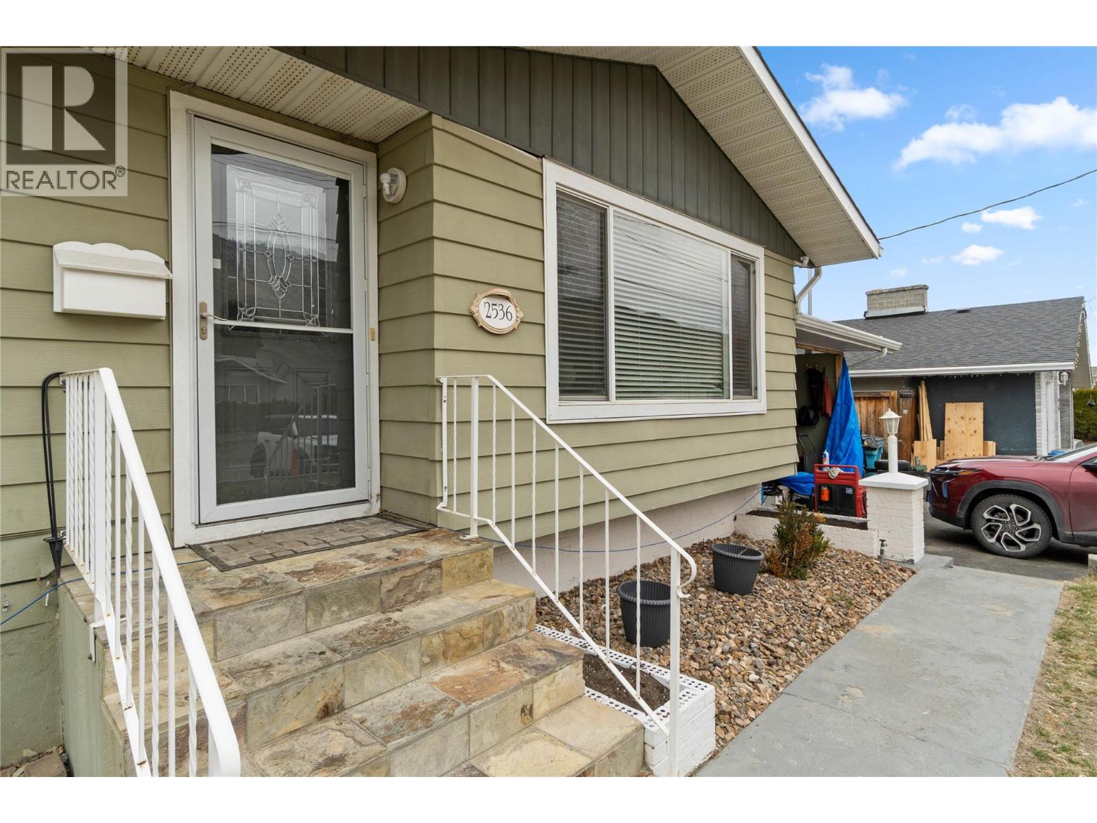 2536 TUPELA Drive, Kamloops