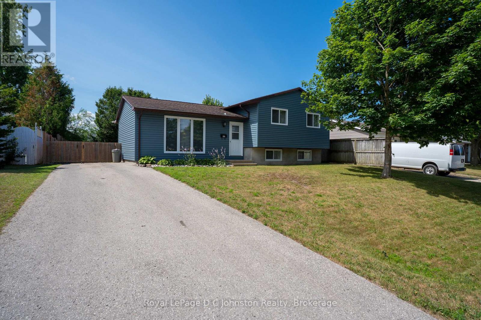 372 PROVINCIAL STREET - 6