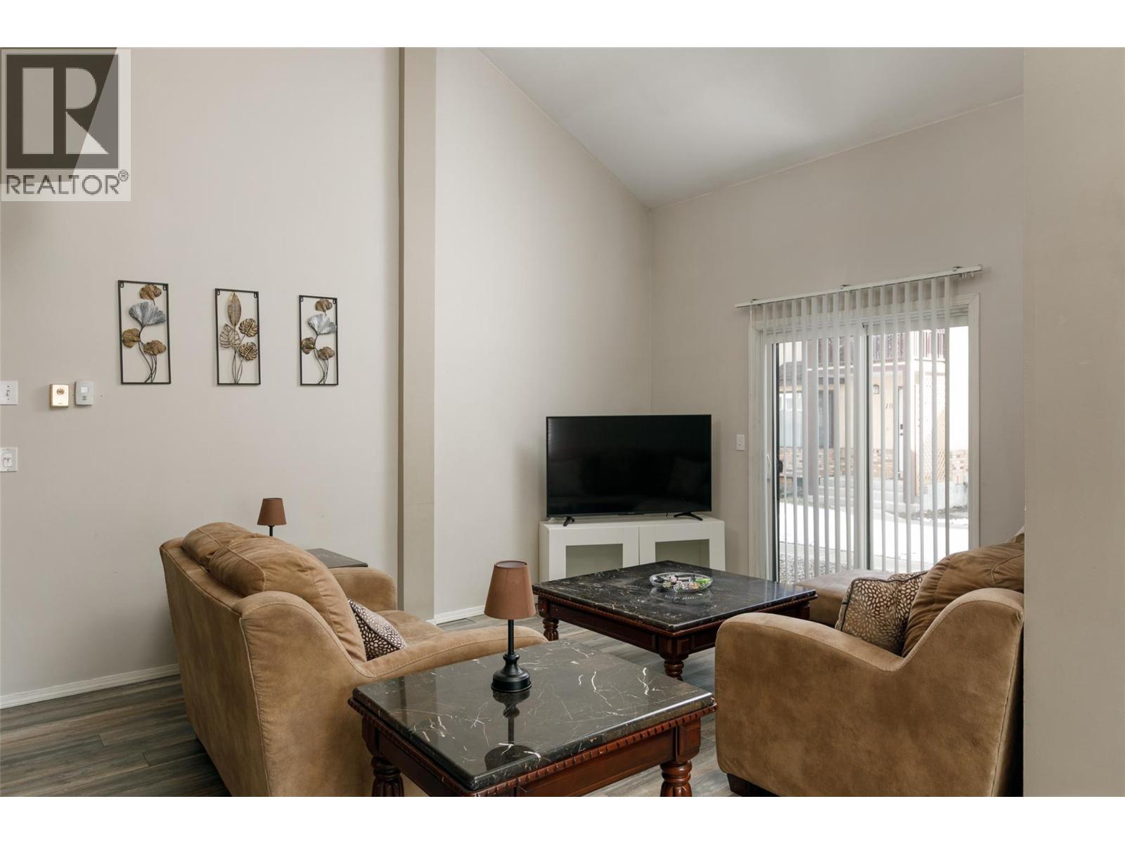 108 1855 Leckie Road, Kelowna