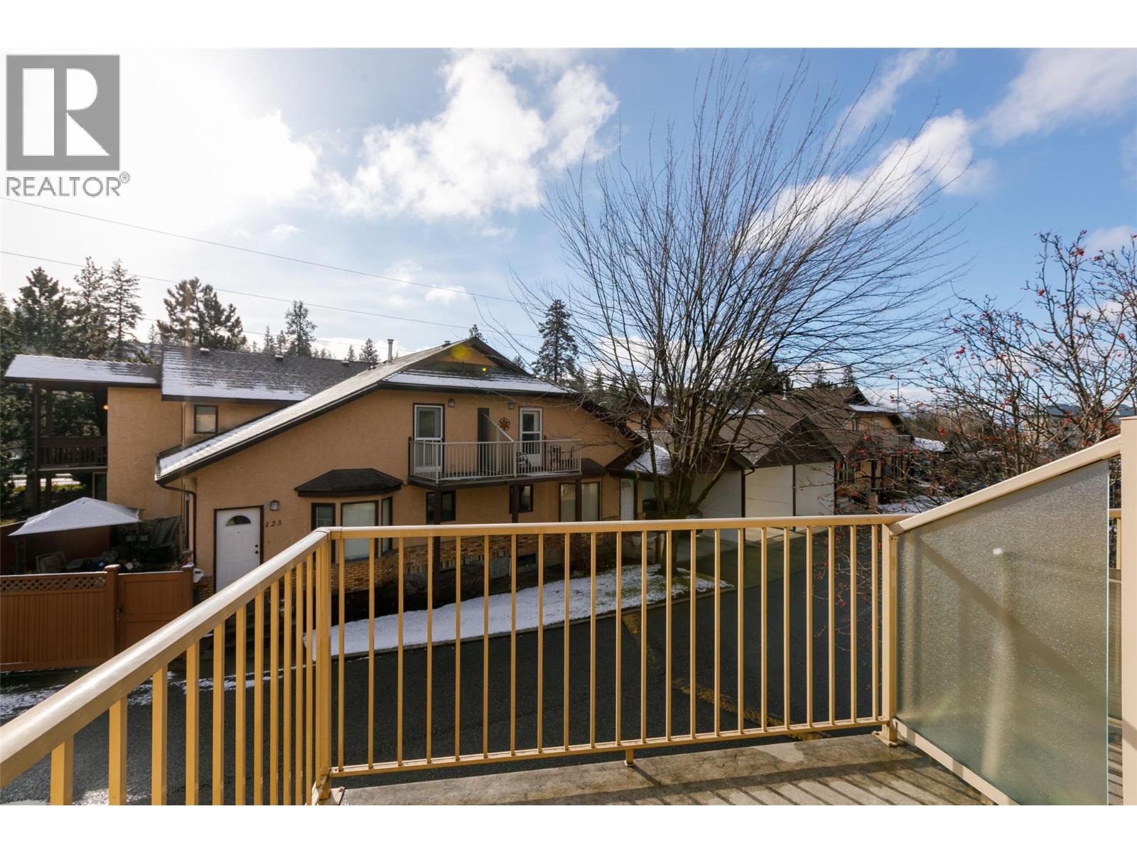 108 1855 Leckie Road, Kelowna