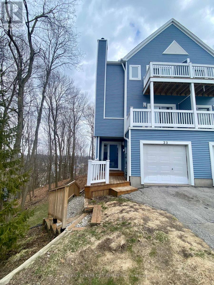 23 - 374 FRONT STREET