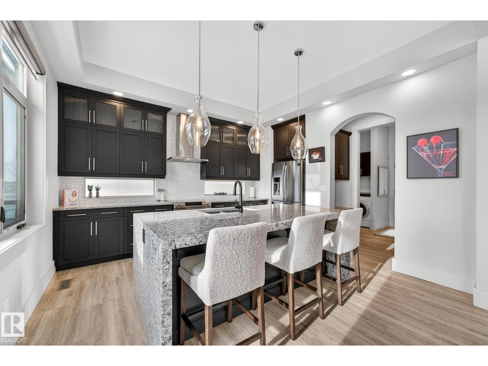 4001 TRIOMPHE BV, Beaumont