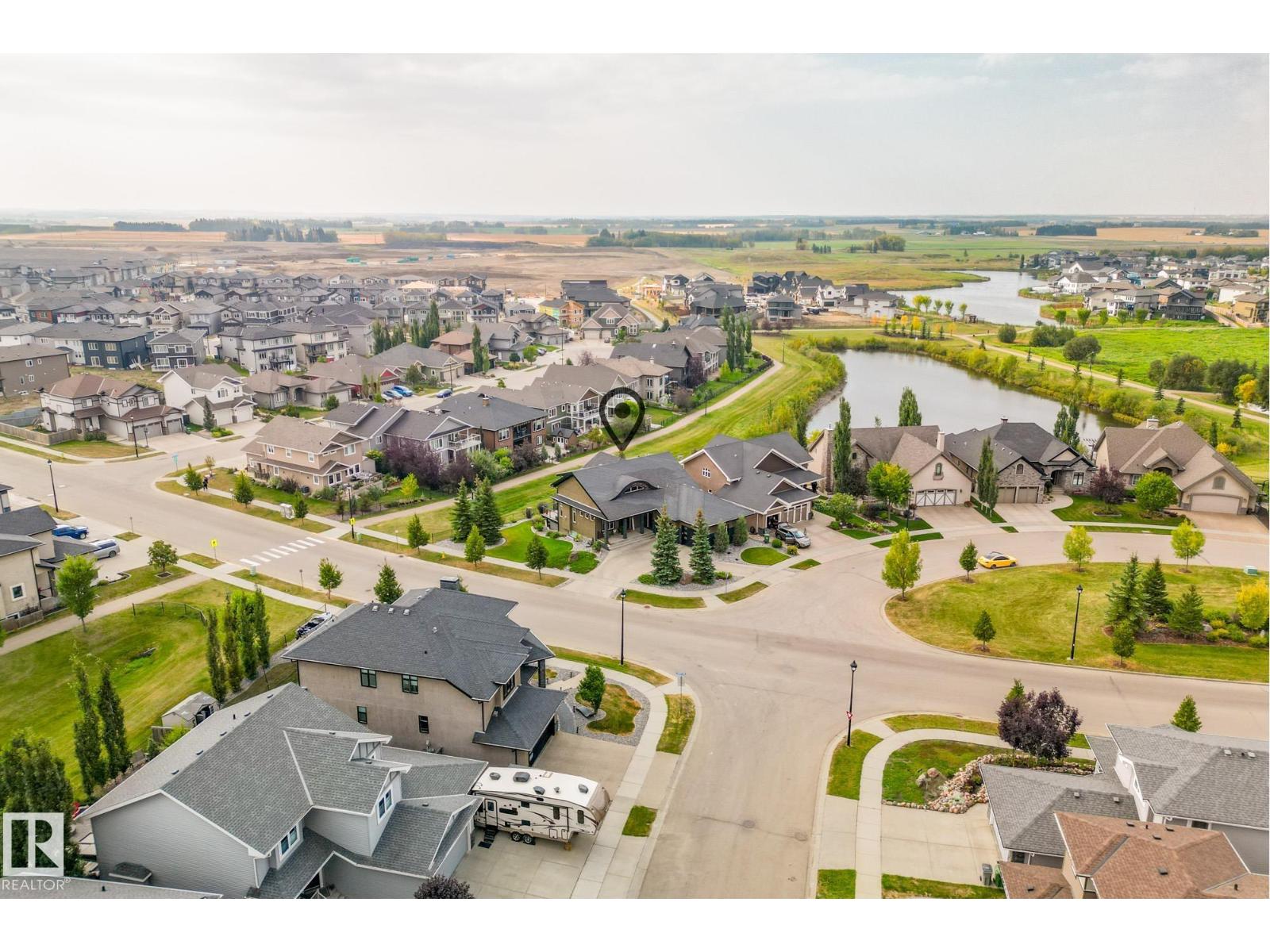 4001 TRIOMPHE BV, Beaumont