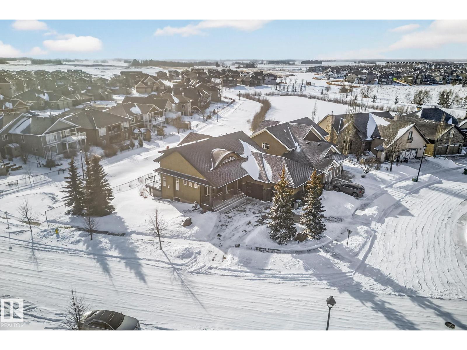 4001 TRIOMPHE BV, Beaumont