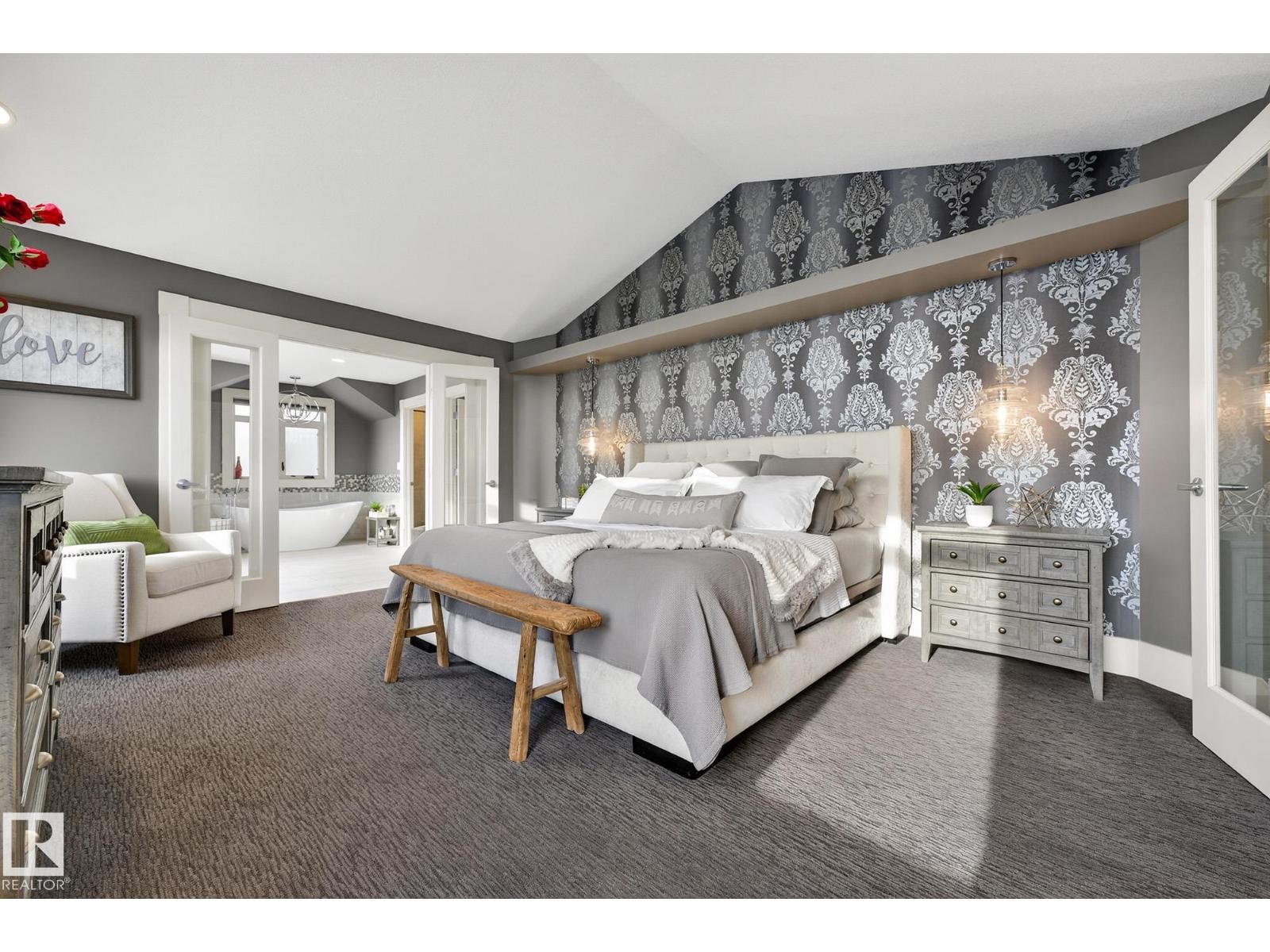 4001 TRIOMPHE BV, Beaumont