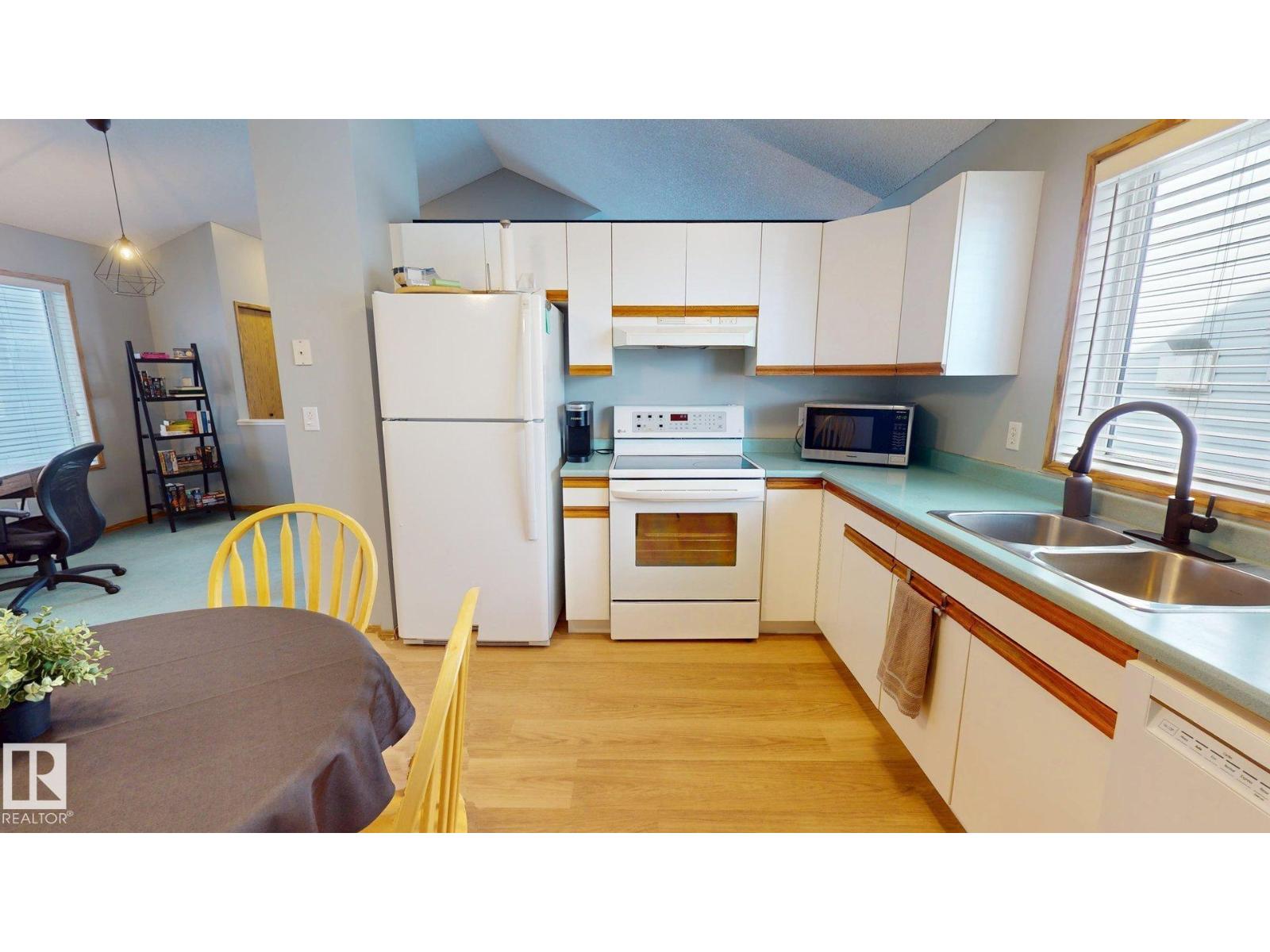 3839 24 ST NW, Edmonton