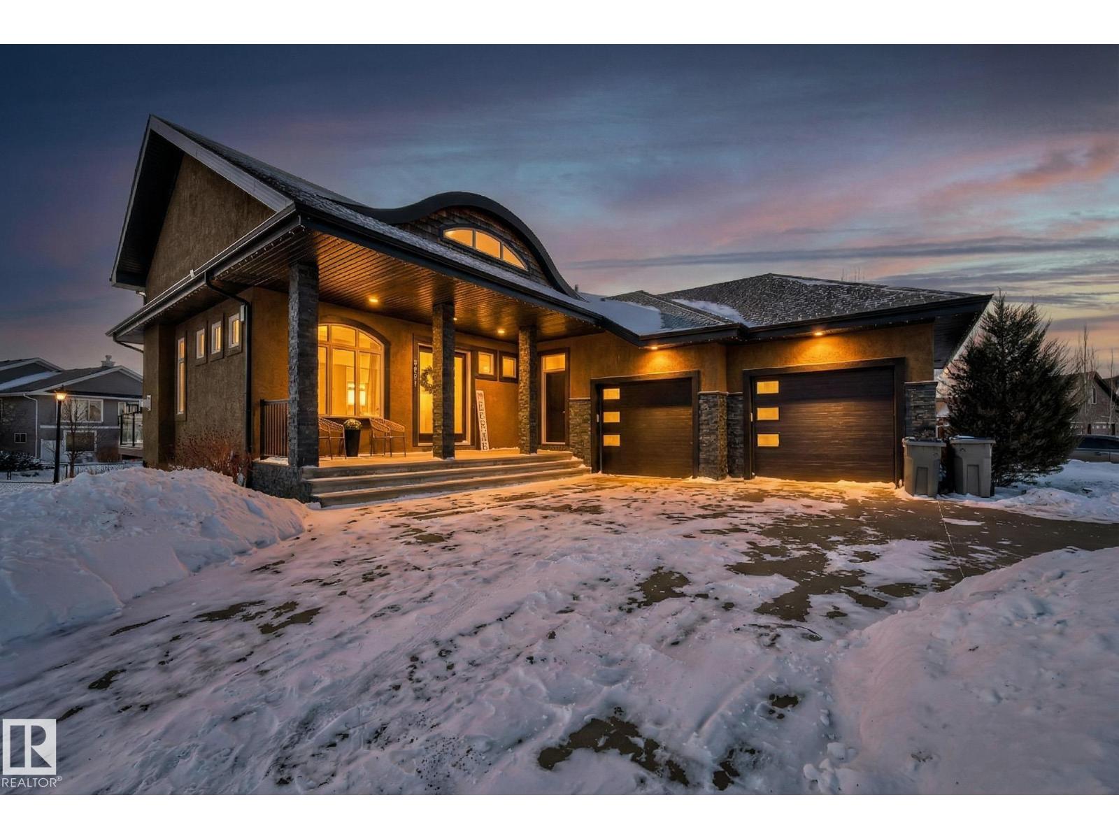 4001 TRIOMPHE BV, Beaumont