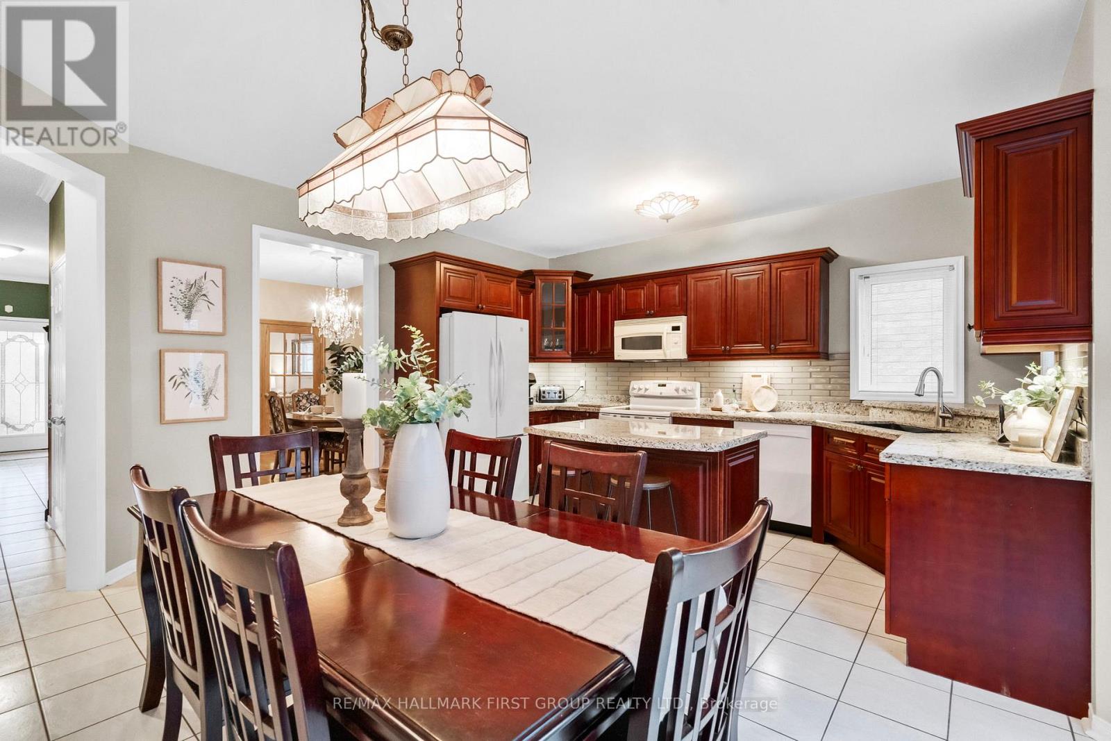 1907 WOODVIEW AVENUE - 3
