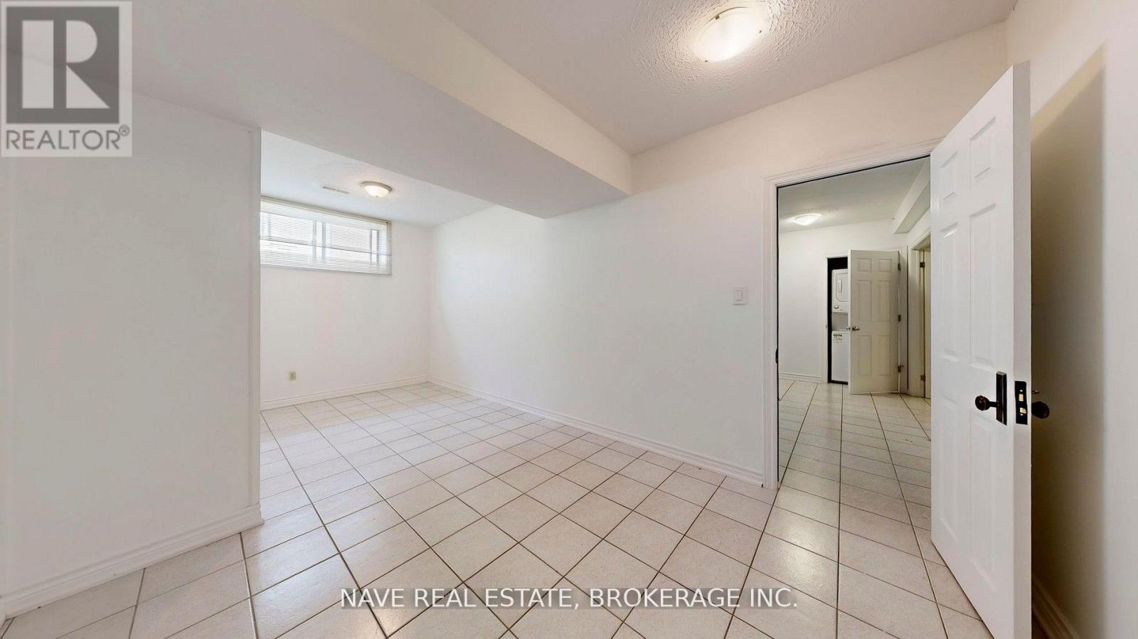 9747 BATHURST STREET - 29