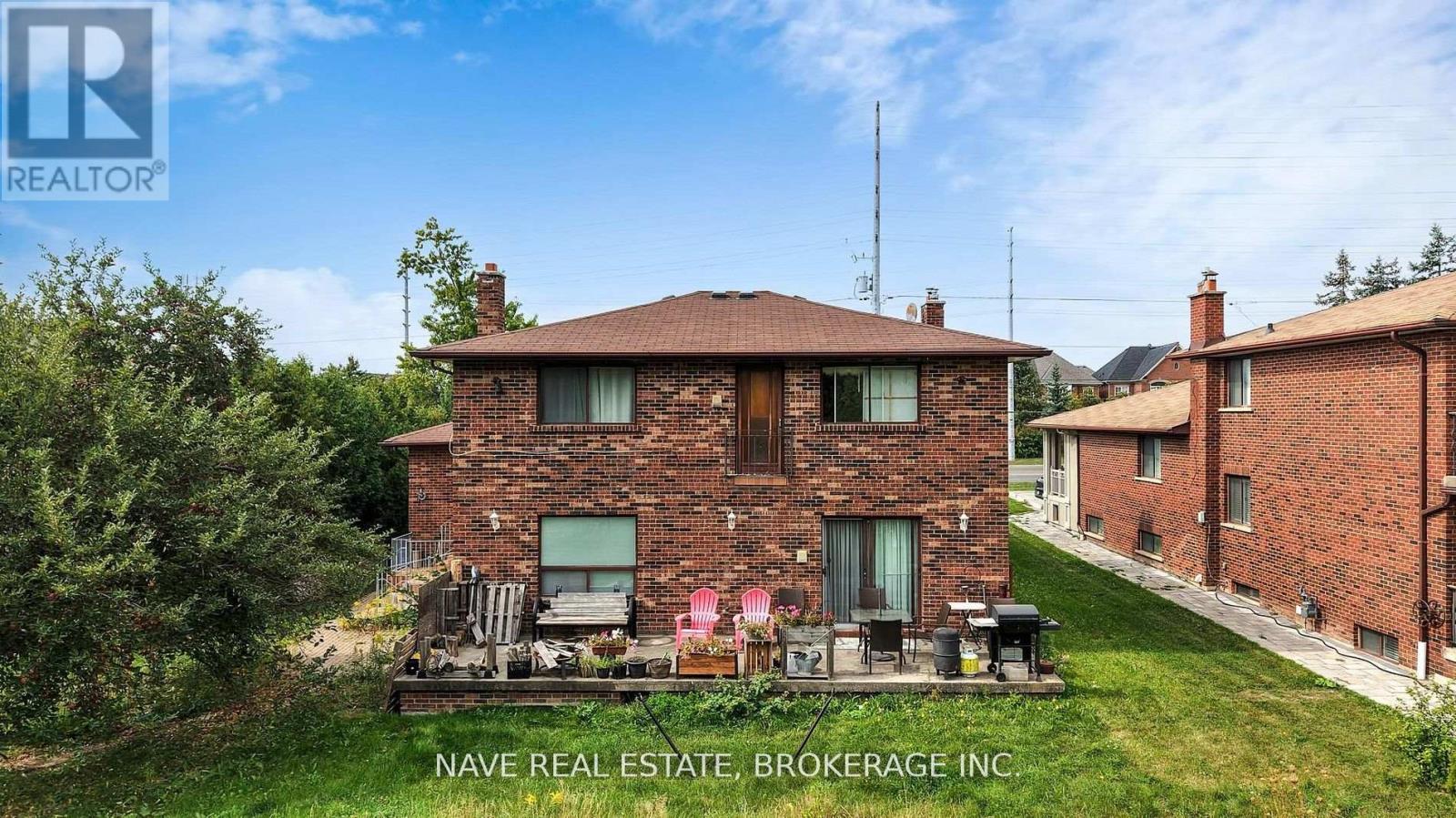 9747 BATHURST STREET - 42