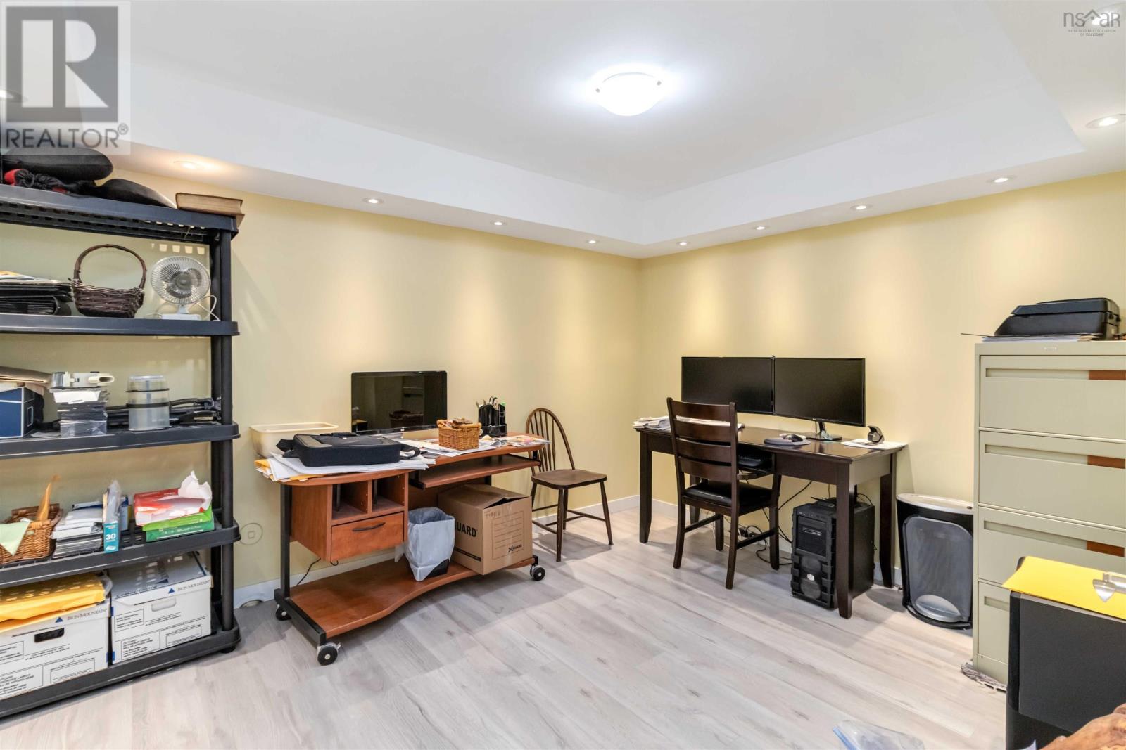 Property 26 of 52 of 34 Greenside Lane