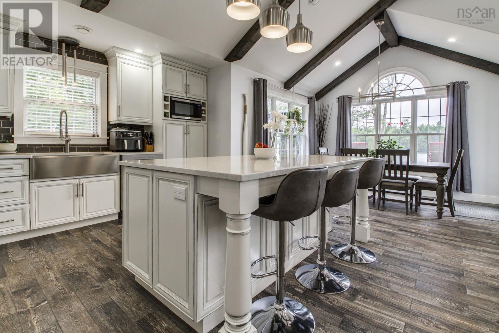 405 Townshipline Road - 18