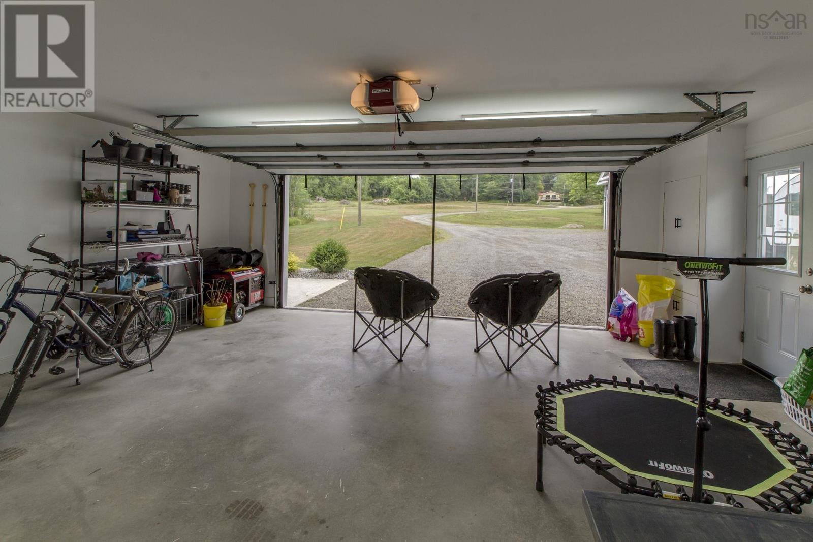 405 Townshipline Road - 34