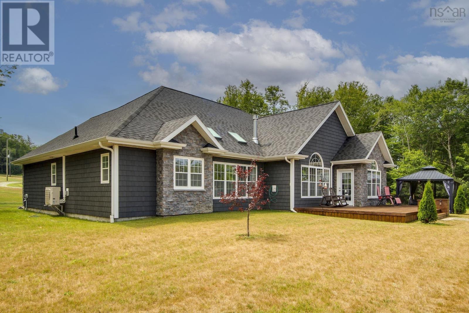 405 Townshipline Road - 43
