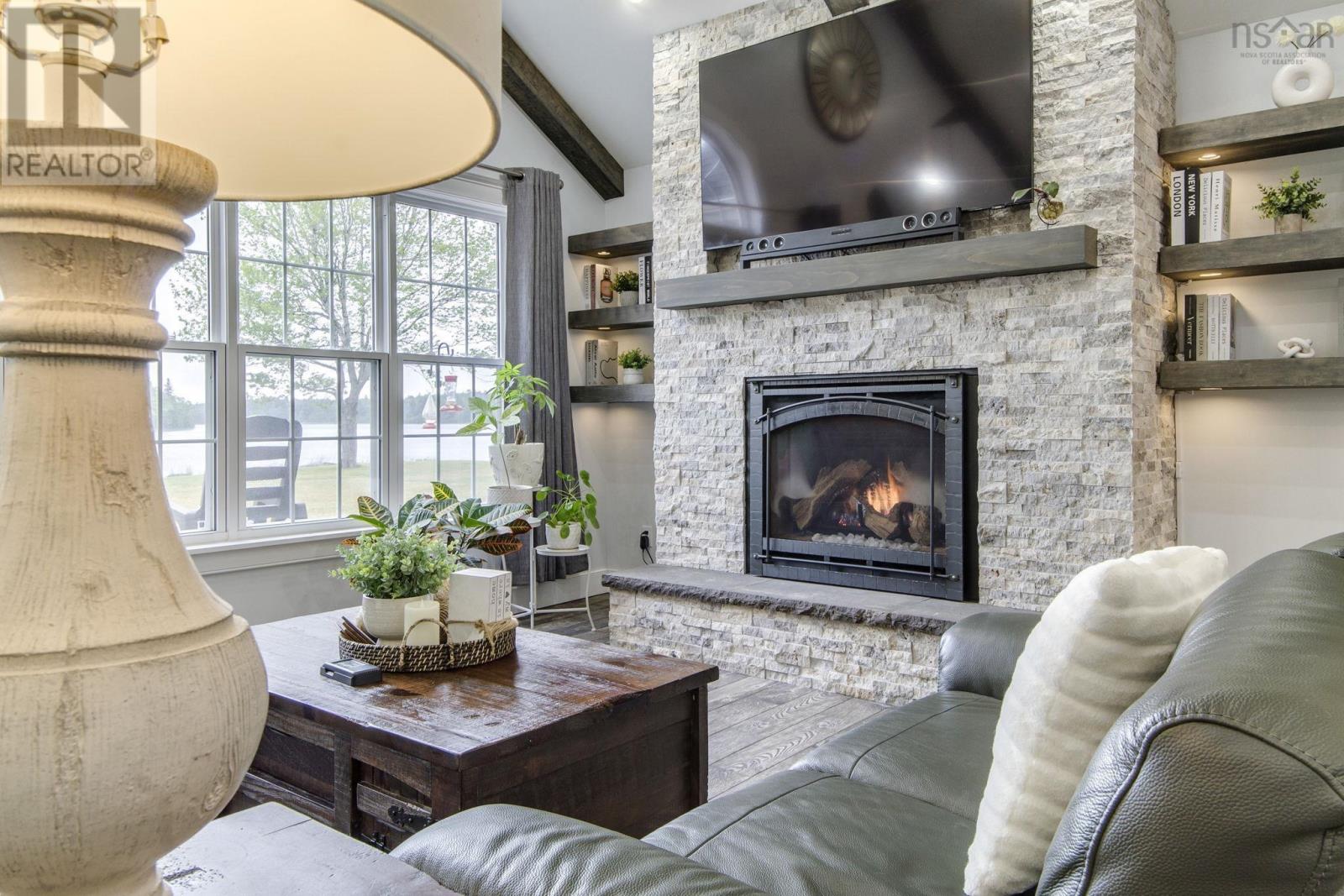 405 Townshipline Road - 10