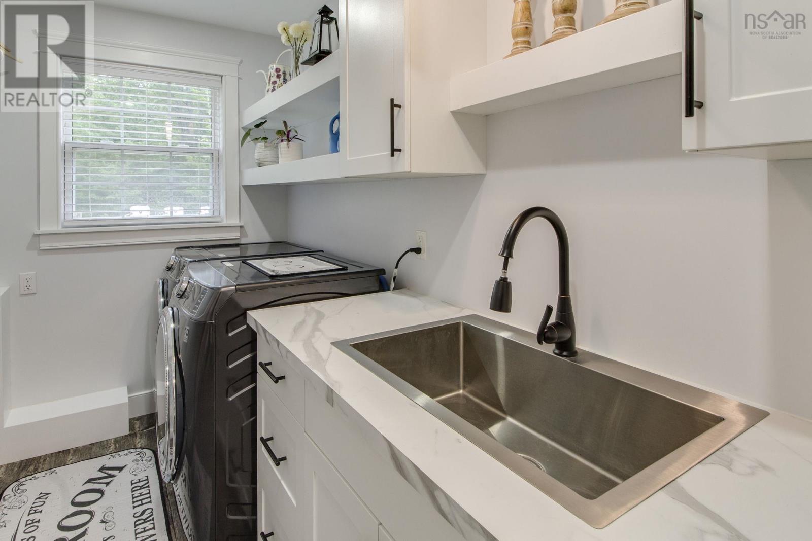 405 Townshipline Road - 20