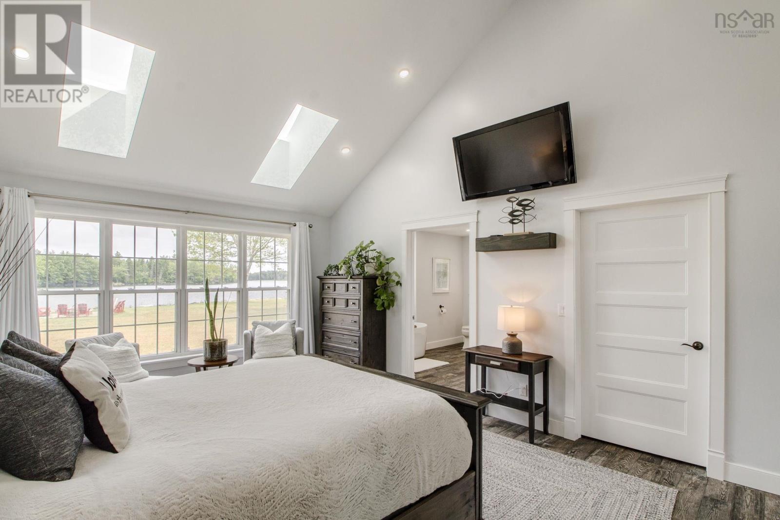 405 Townshipline Road - 24
