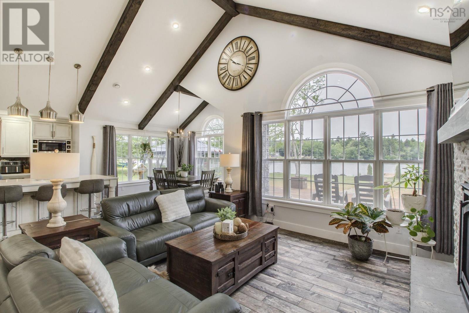 405 Townshipline Road - 7