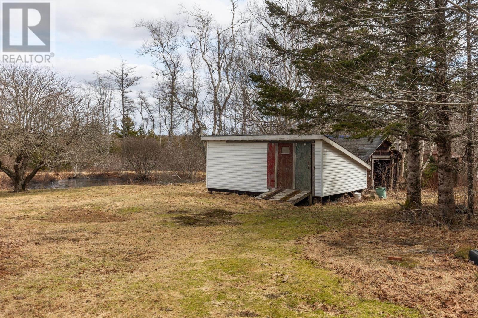 Property 31 of 46 of 904 Brazil Lake Road