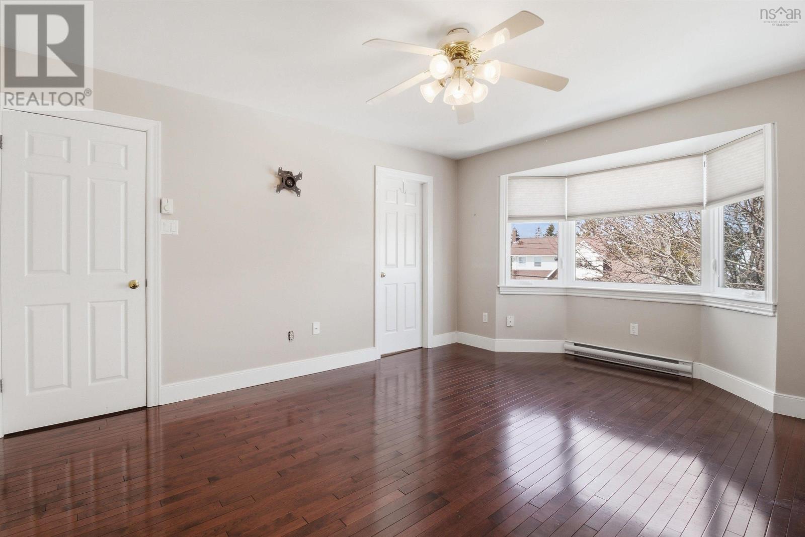 Property 22 of 47 of 147 Flagstone Drive