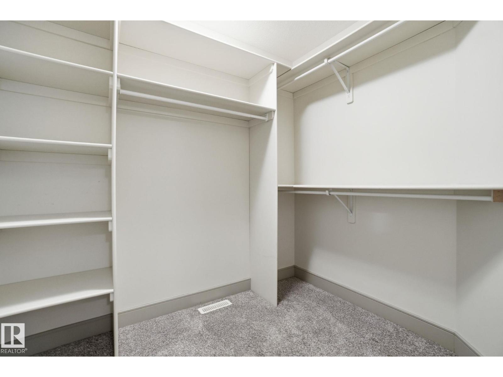 647 FRASER VISTA VS NW, Edmonton