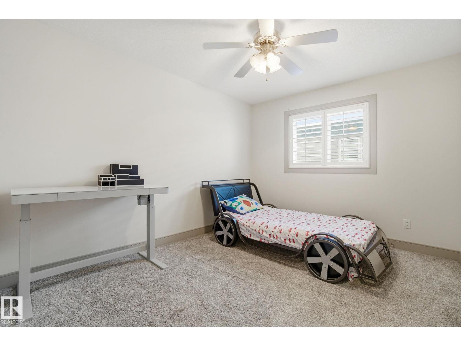 647 FRASER VISTA VS NW, Edmonton