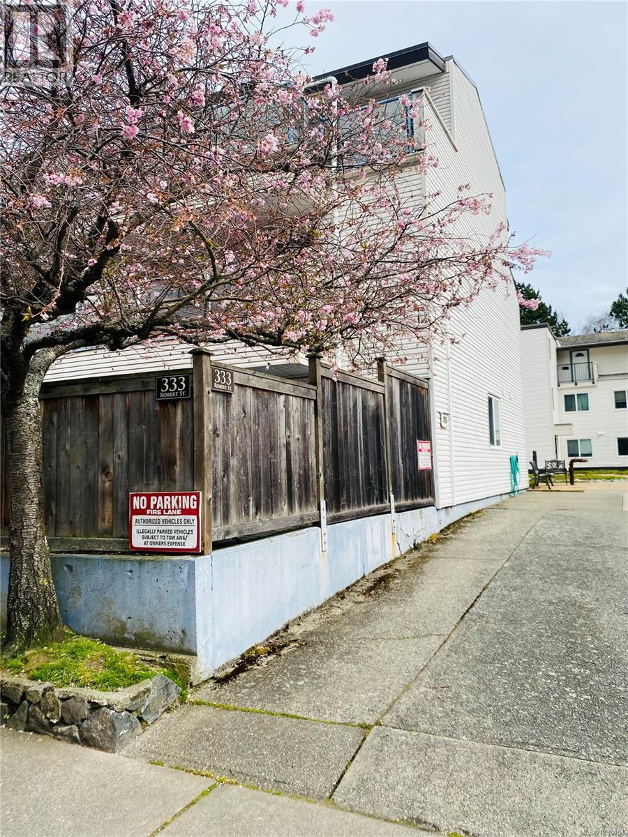 11 333 Robert St, Victoria