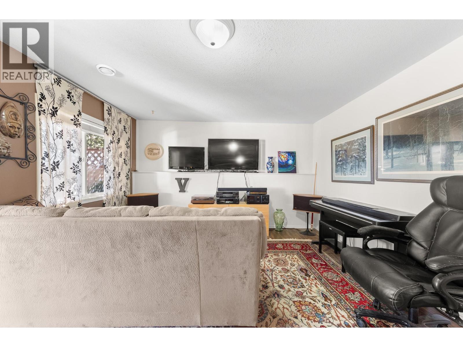 3691 YORKTON ROAD - 30