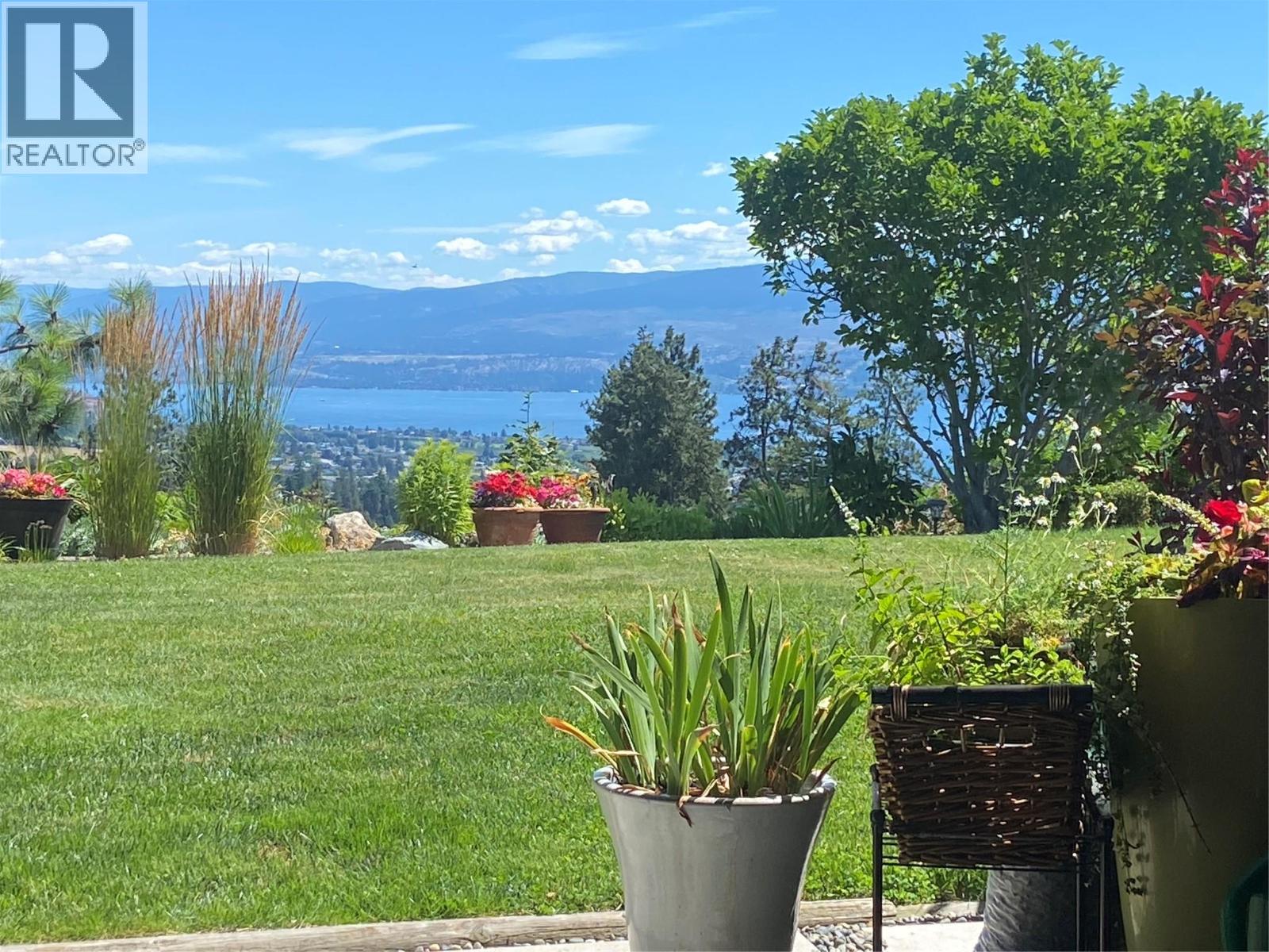 3691 YORKTON ROAD - 52