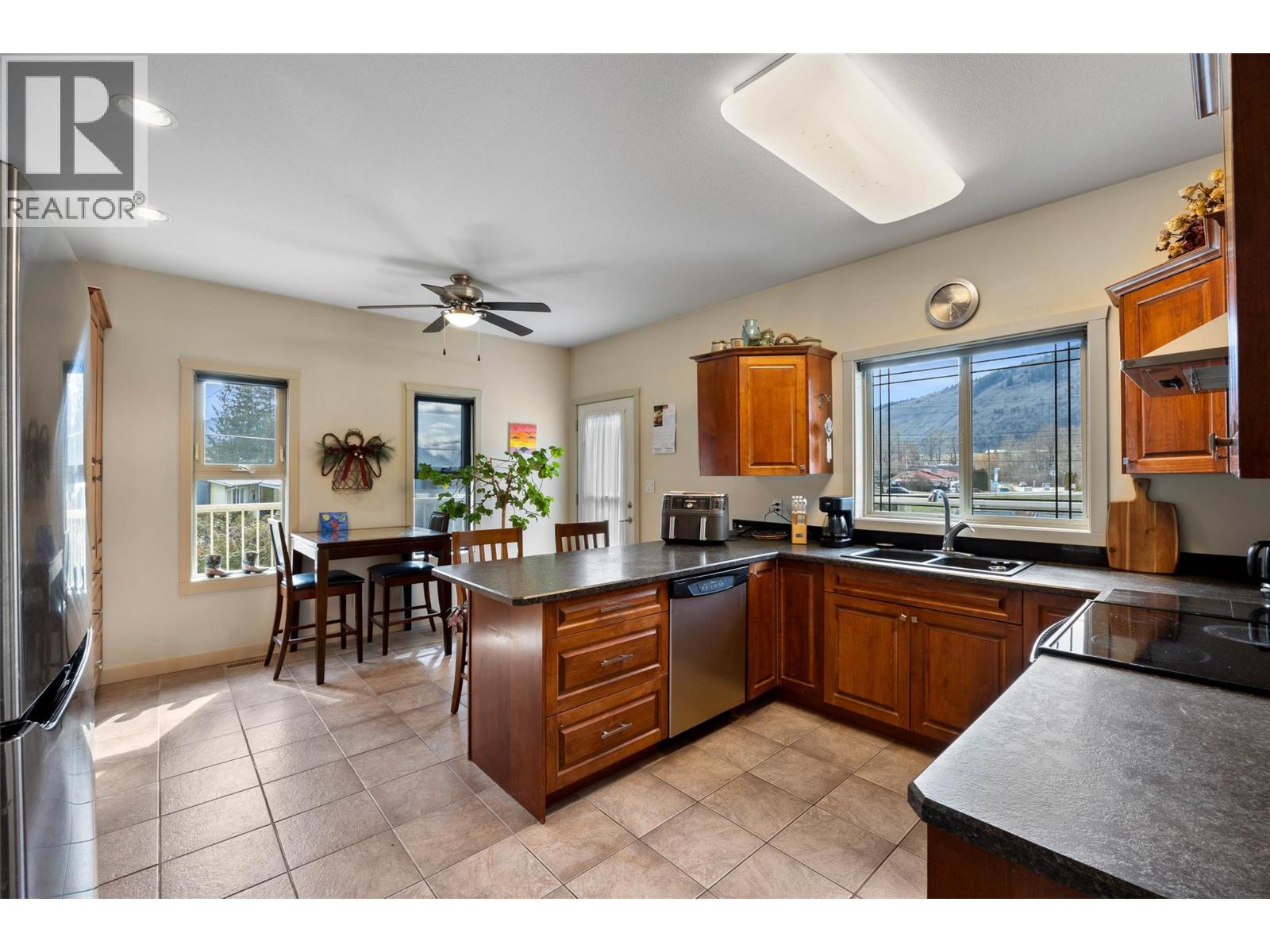 640 Hysop Place - 4
